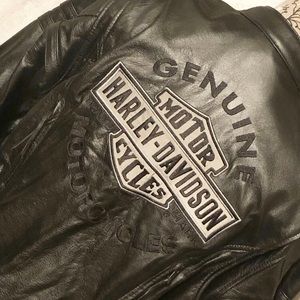 Harley Davidson Genuine Leather Jacket.